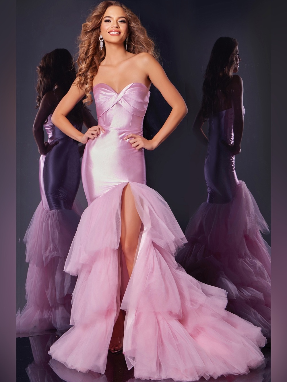 JOVANI Sweetheart Gown with Ruffled Tulle Hem D5315